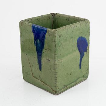 Cecilia Kraitz, vase, raku, circa 2000.