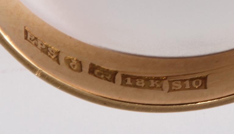 RING, 18k guld med briljantslipad diamant, ca 0.23 ct, Schmidts Guldsmide, Göteborg, 1992. Vikt 7 g.