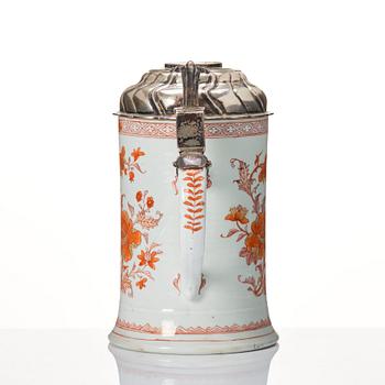A silver mounted tankard, Qing dynasty, Kangxi (1662-1722).