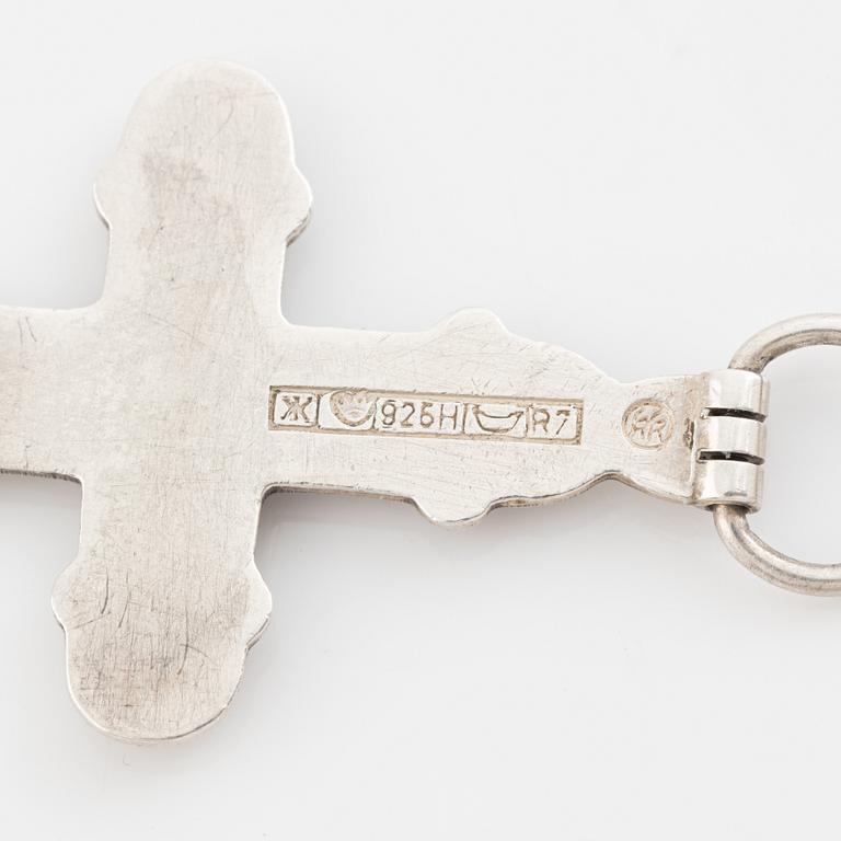 Pendant, Krucifix / Räisäläkorset by Germund Paaer, Kalevala, with chain silver.