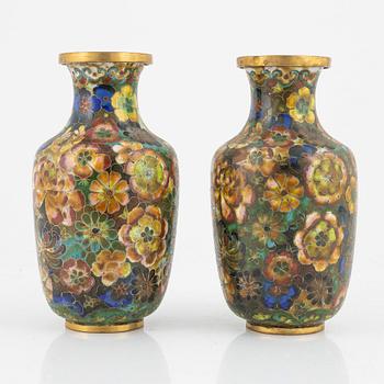 A pair of cloisonné vases, China, 20th Century.