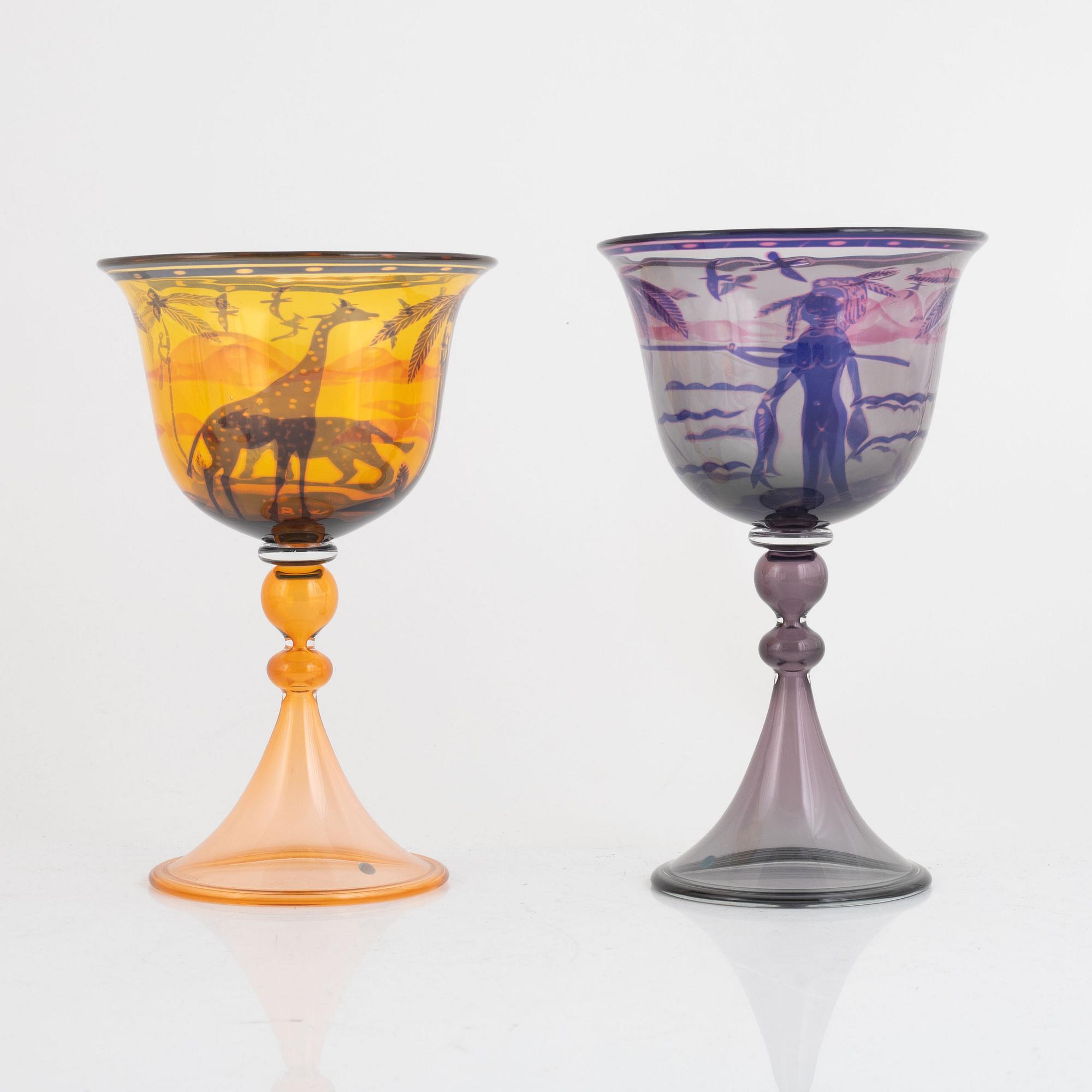 Wilke Adolfsson, glaspokaler, 2 st, 1988, signerade.