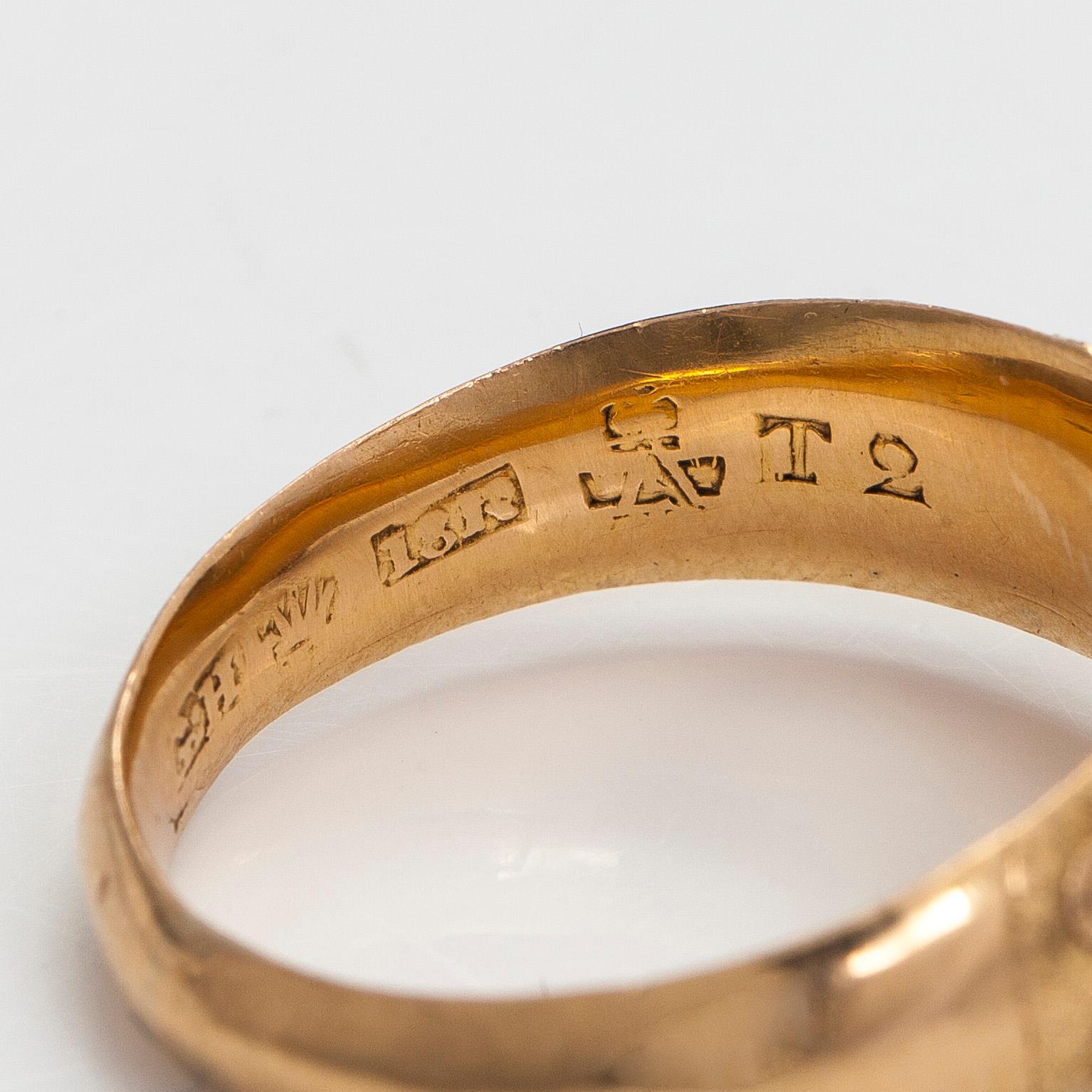 Ring, 18K guld, granater.