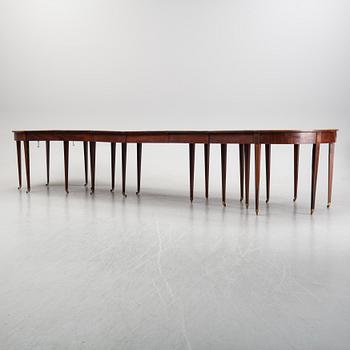 Matbord, sengustaviansk stil, mahogny, 1800-tal.
