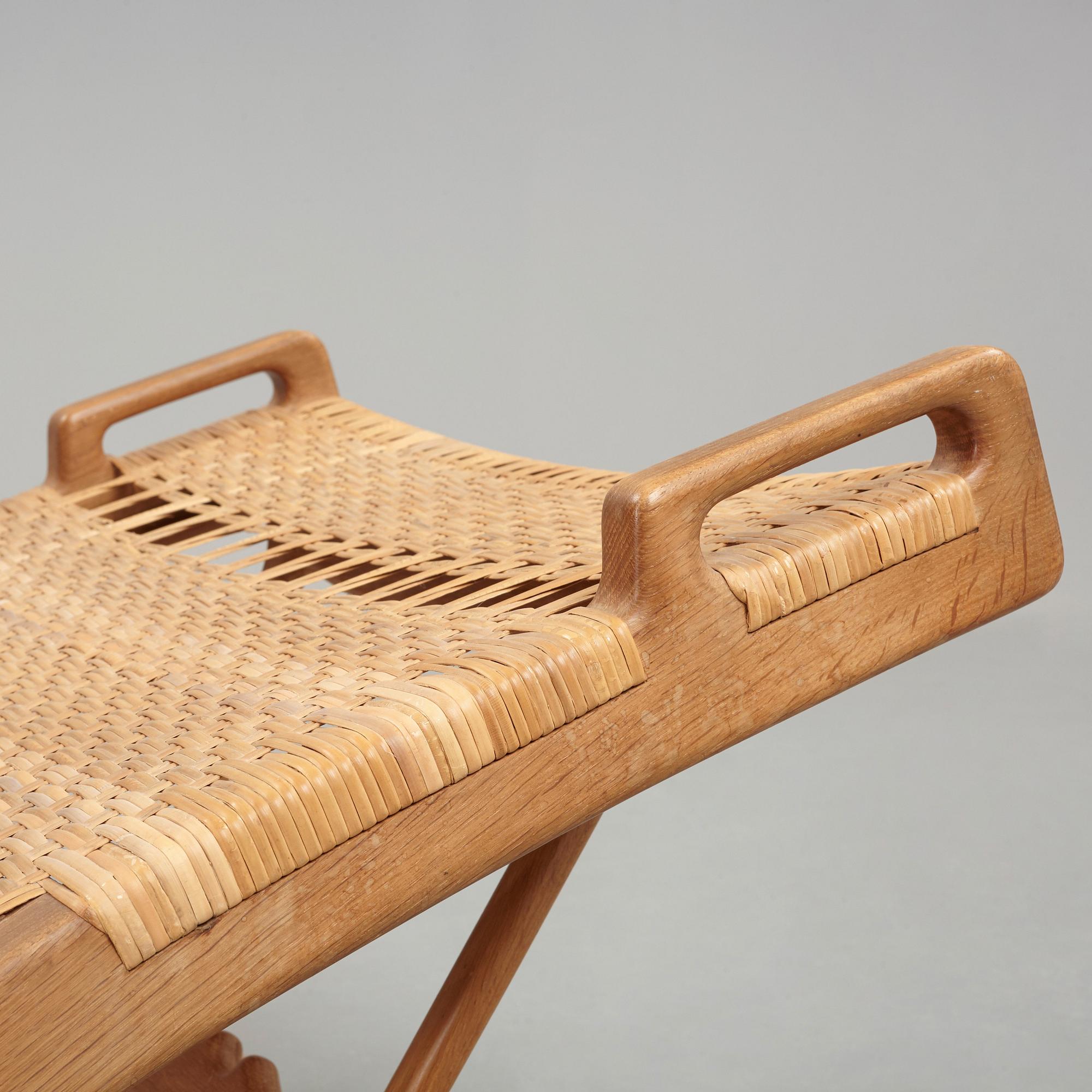 Hans J. Wegner, A pair of Hans J Wegner model 512 oak 'Folding Chairs' executed by Johannes Hansen, Denmark 1950's.