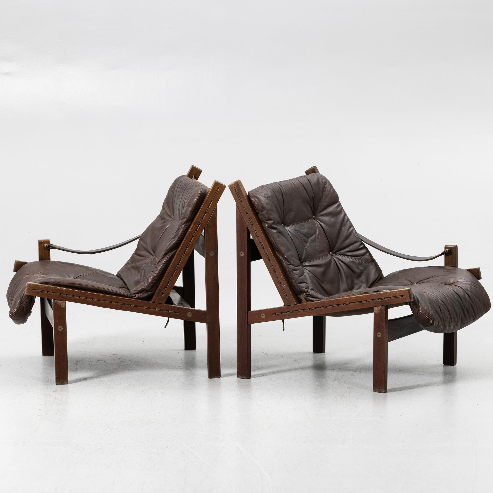 Torbjørn Afdal, Sofa, two-part, "Hunter" model, Stranda Industri A/S for Bruksbo, Norway, 1960s/70s.