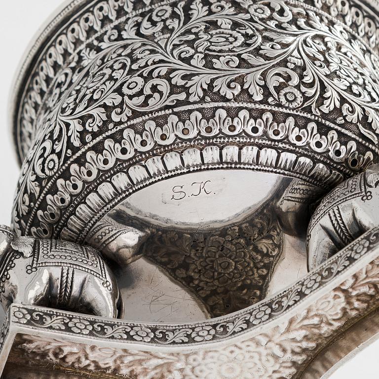 A 19th-century lidded tripod silver bowl, India.