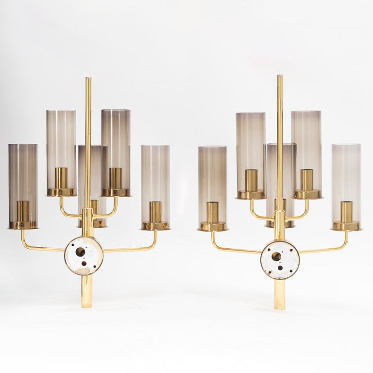 Hans-Agne Jakobsson, vägglampetter, ett par, "Sonata", modell "V169-5", Hans Agne Jakobsson AB, Markaryd, 1960-70-tal.