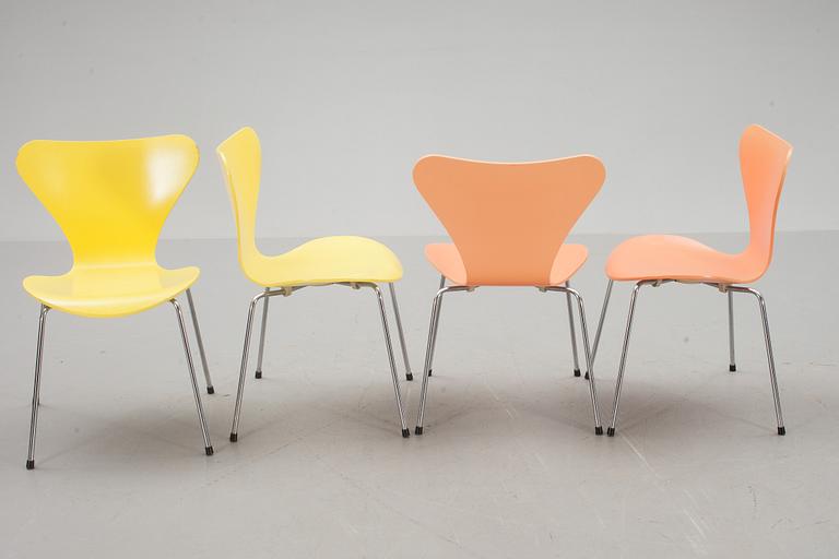 STOLAR, 4 st, "Sjuan", Arne Jacobsen, Fritz Hansen.