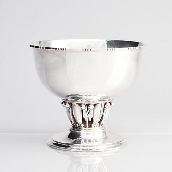 Georg Jensen, skål på fot, Köpenhamn efter 1945, sterling silver, design nr 19A.