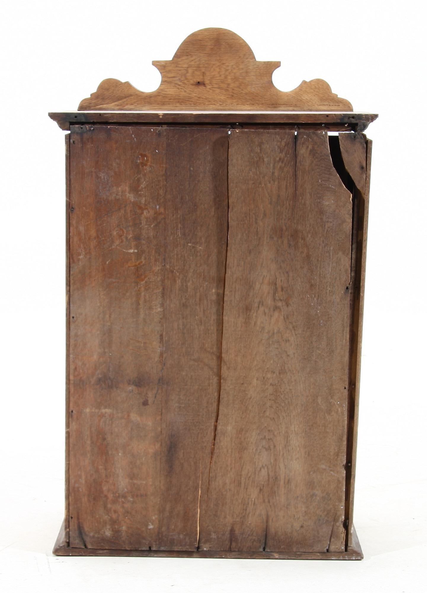 HÄNGSKÅP, jugend, 1900-talets början.