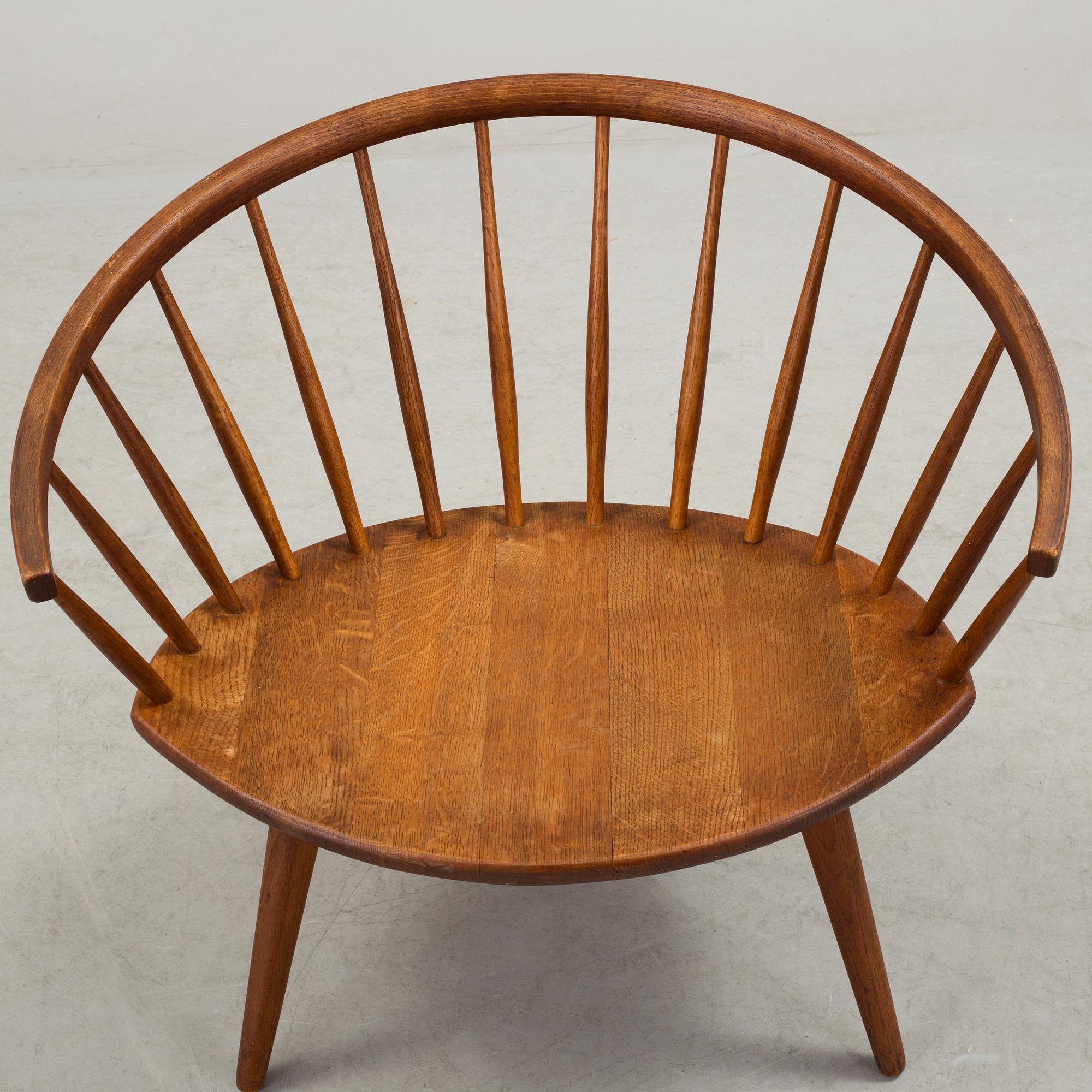 YNGVE EKSTRÖM, an "Arka" armchair. Second half of the 20th century.