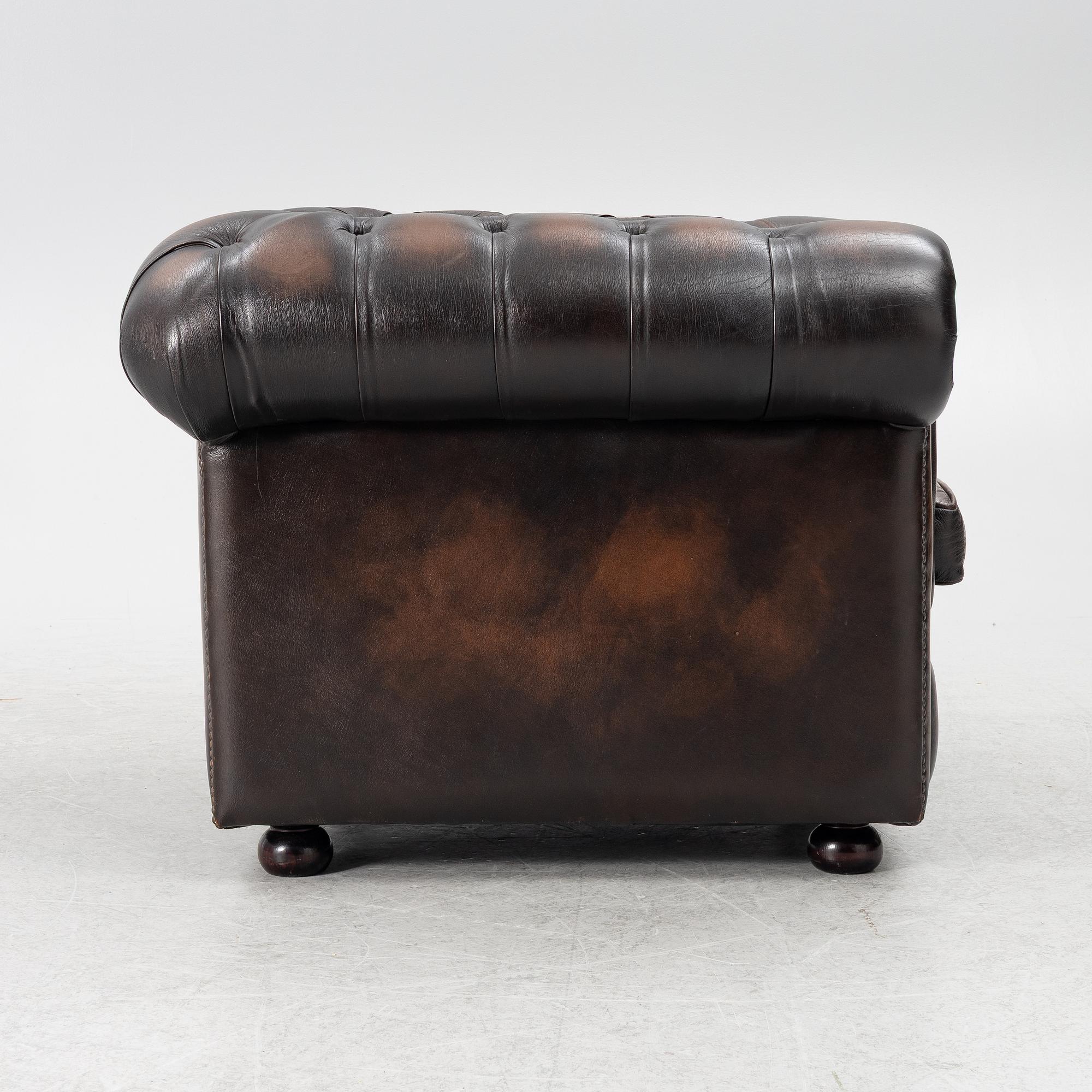 Clubfåtölj, Chesterfieldmodell, 1900-talets andra hälft.