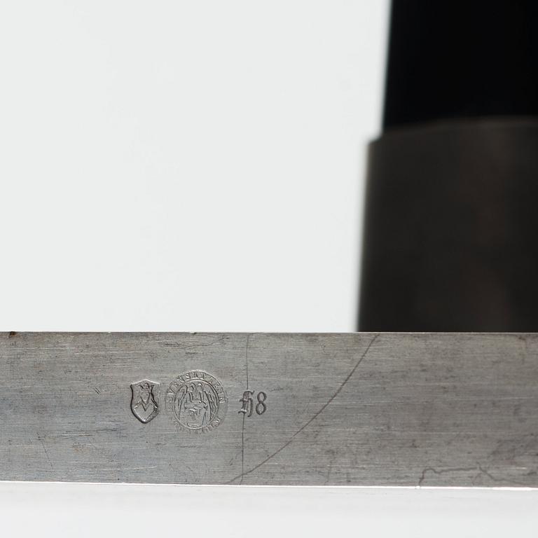 Nils Fougstedt, konsolbord, modell 118, Firma Svenskt Tenn, 1934.