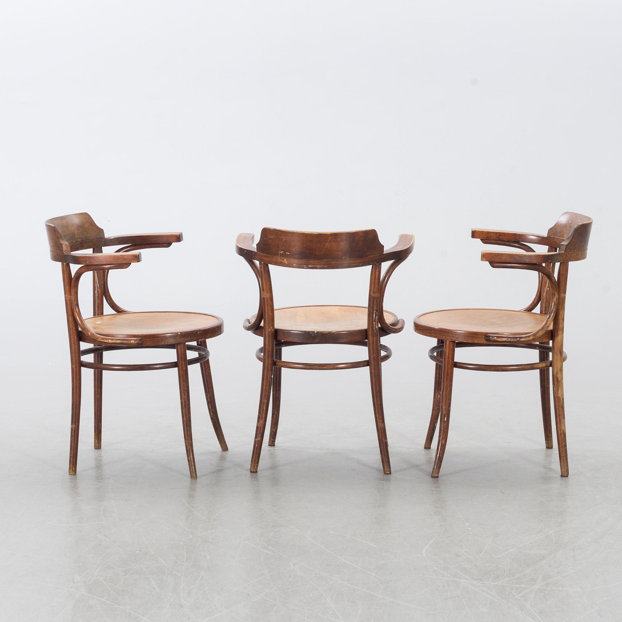 FIVE DREVOUNIA BENTWOOD  CHAIRS MID 20TH CENTURY.