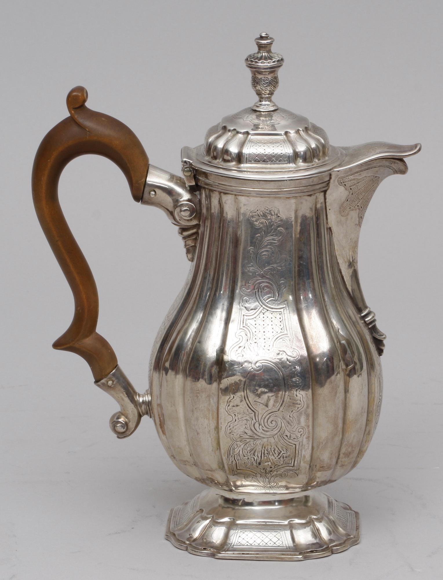 KAFFEKANNA, silver, rokokostil.