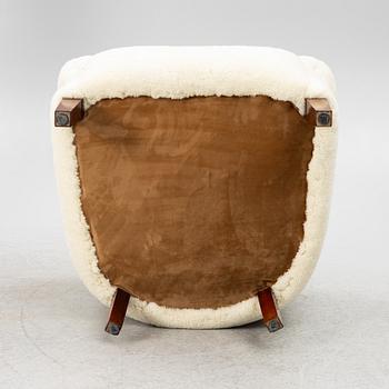 Armchair, first half of the 20th century.