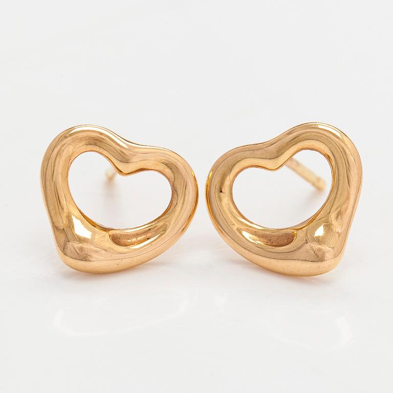 Tiffany & Co, Elsa Peretti, korvakorut, "Open Heart", 18K kultaa.