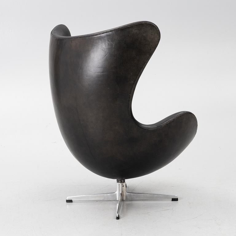 Arne Jacobsen, fåtölj, "Ägget", Fritz Hansen, Danmark, 1960-tal.