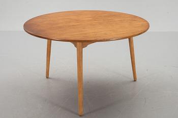 BORD, modell FH 4602, Hans J Wegner, Fritz Hansen, Danmark.