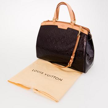 LOUIS VUITTON, "Brea GM", VÄSKA.