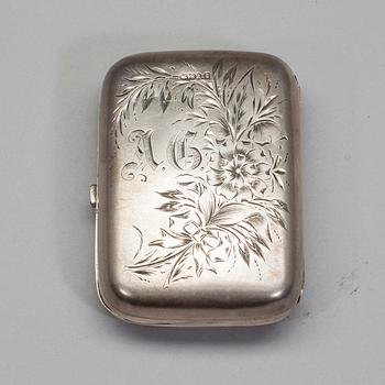 PORTMONNÄ, silver, Ryssland, S:t Petersburg ca 1900, totalvikt 58 g.