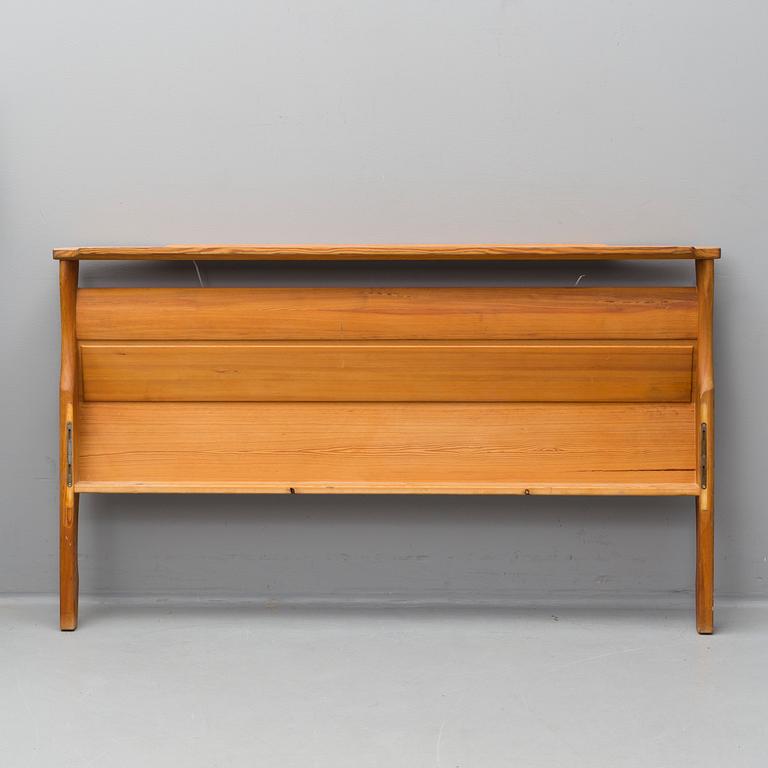 CARL MALMSTEN, a pinewood double bed.