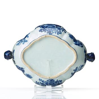 TERRIN med LOCK, kompaniporslin. Qingdynastin, Qianlong (1736-95).