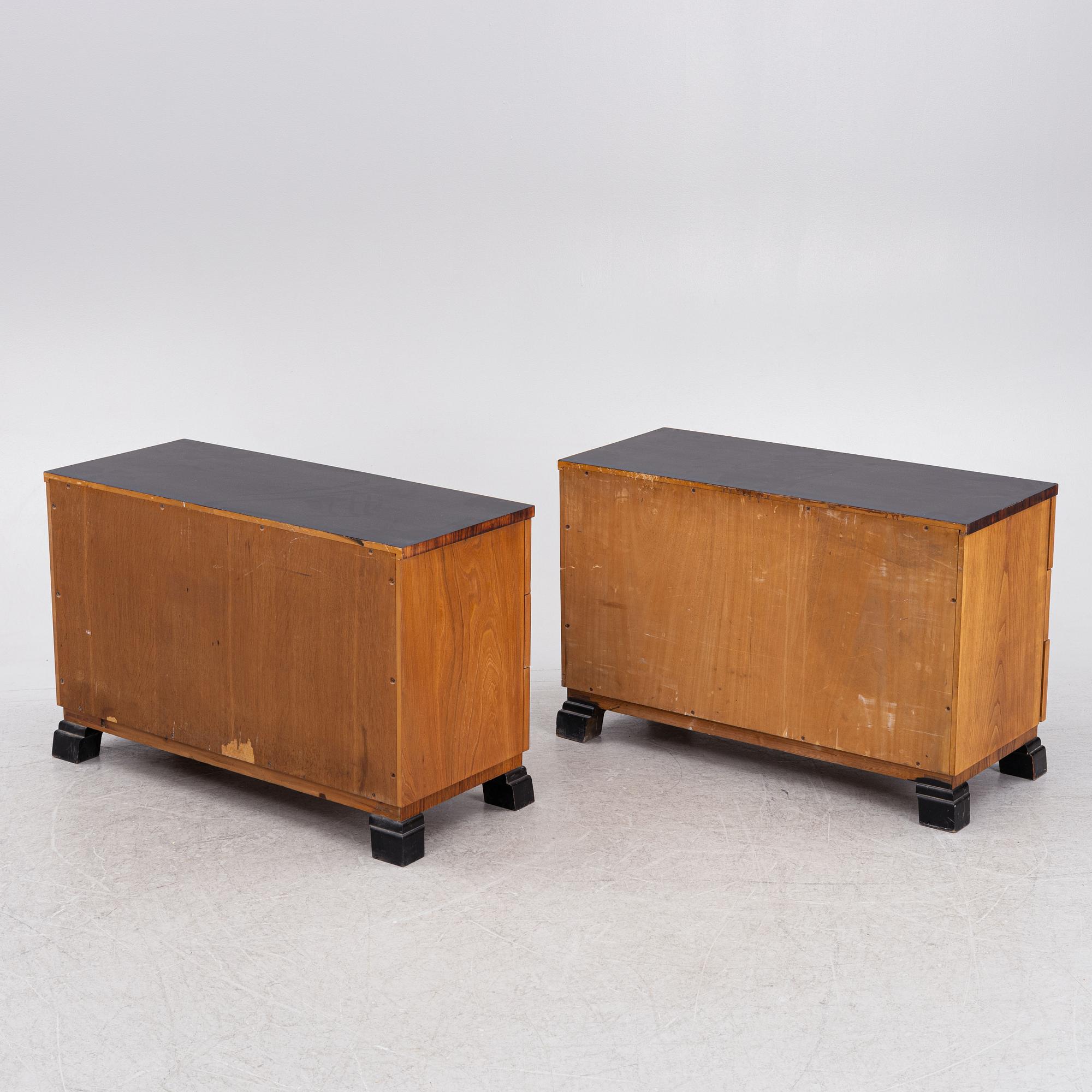 Byråer, ett par, Swedish Grace, 1920/30-tal.