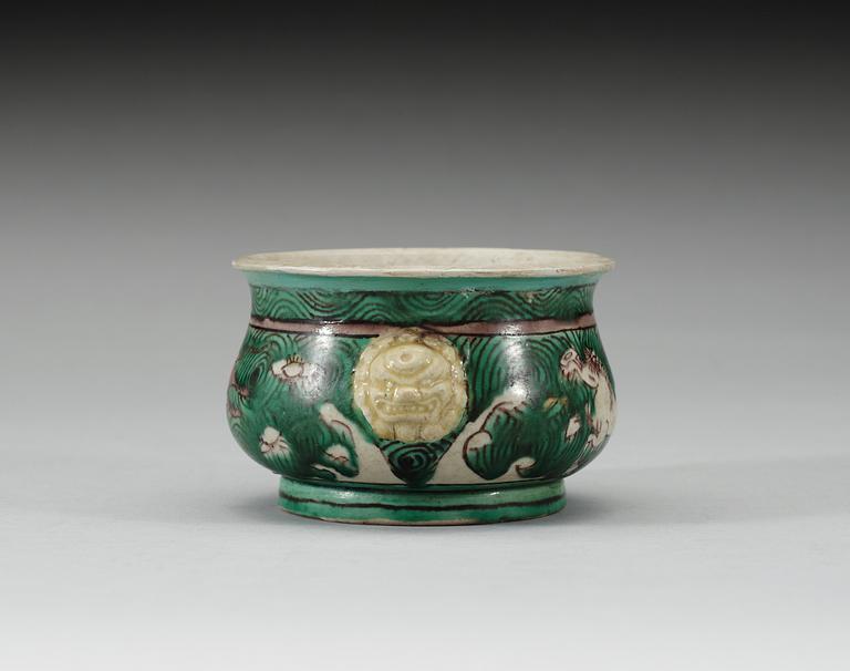 A Wucai censer, Qing dynasty, 17th Century.
