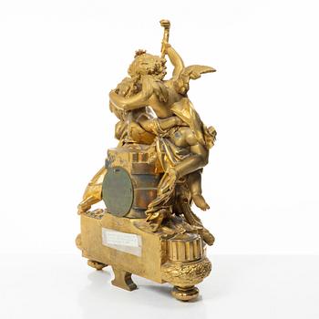 Table pendulum clock, C.L Malmsjö, Gothenburg, Louis XVI style, circa 1900.