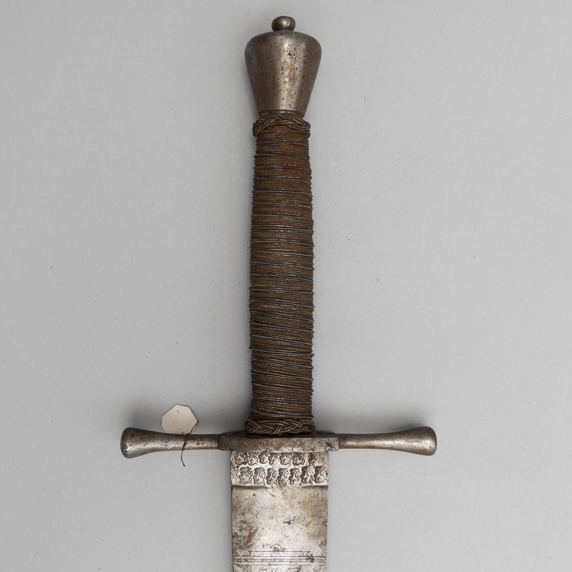 SLAGSVÄRD, Holland/Tyskland, med klinga från 1640-talet.