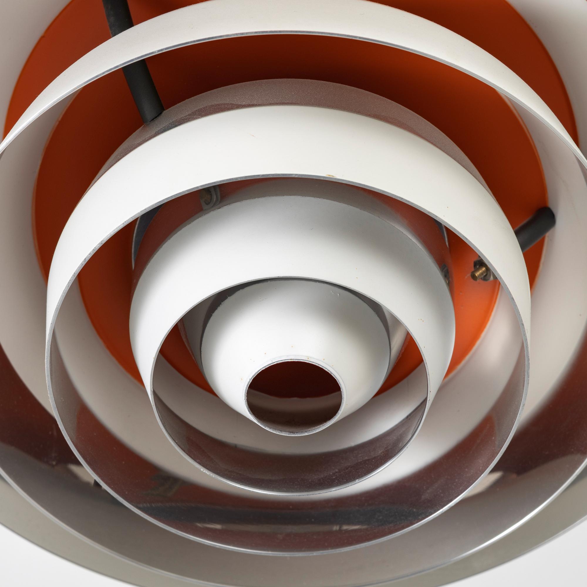 Poul Henningsen, taklampa, "PH Kontrast", Louis Poulsen, Danmark.