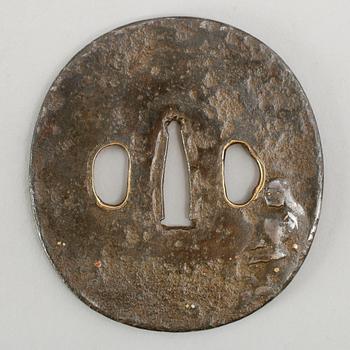 TSUBA, 2 st, järn, Japan, 1600-/1700-tal respektive 1700-tal.