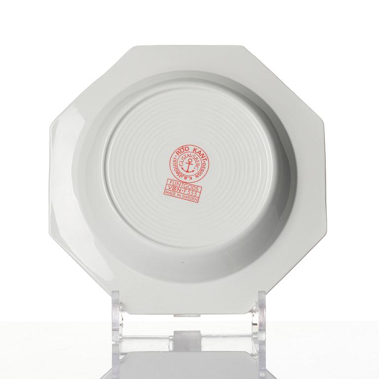 Karin Björquist, a 76-piece “Röd kant” bone china dinner service, Gustavsberg, post 1968.