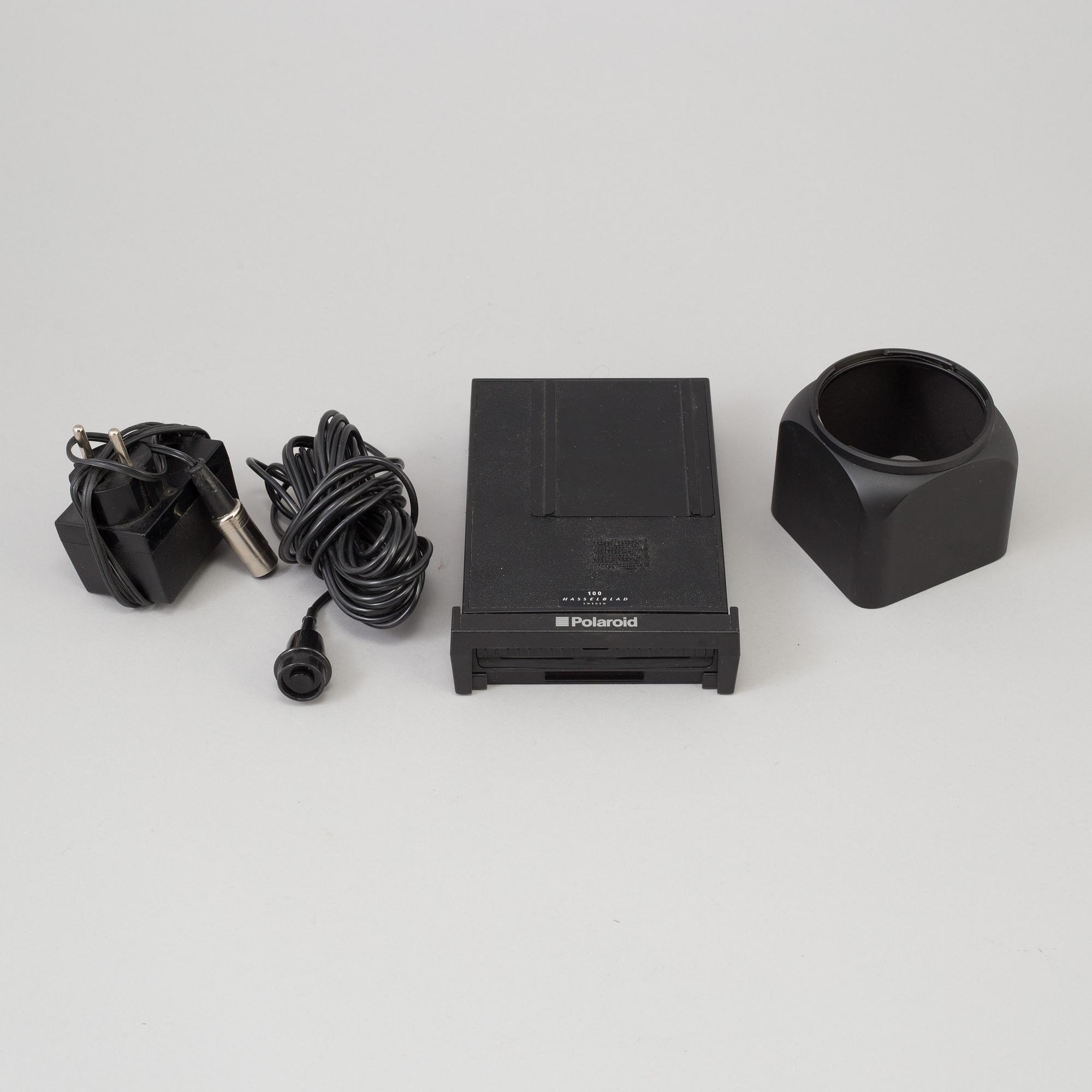 A black body Hasselblad 500 ELX Camera from Sweden 1986. With Sonnar 4/150 T*.