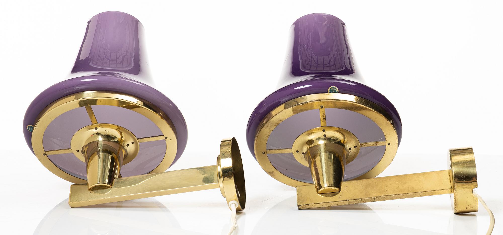 Hans-Agne Jakobsson, Vägglampor, ett par, modell V241, Markaryd.