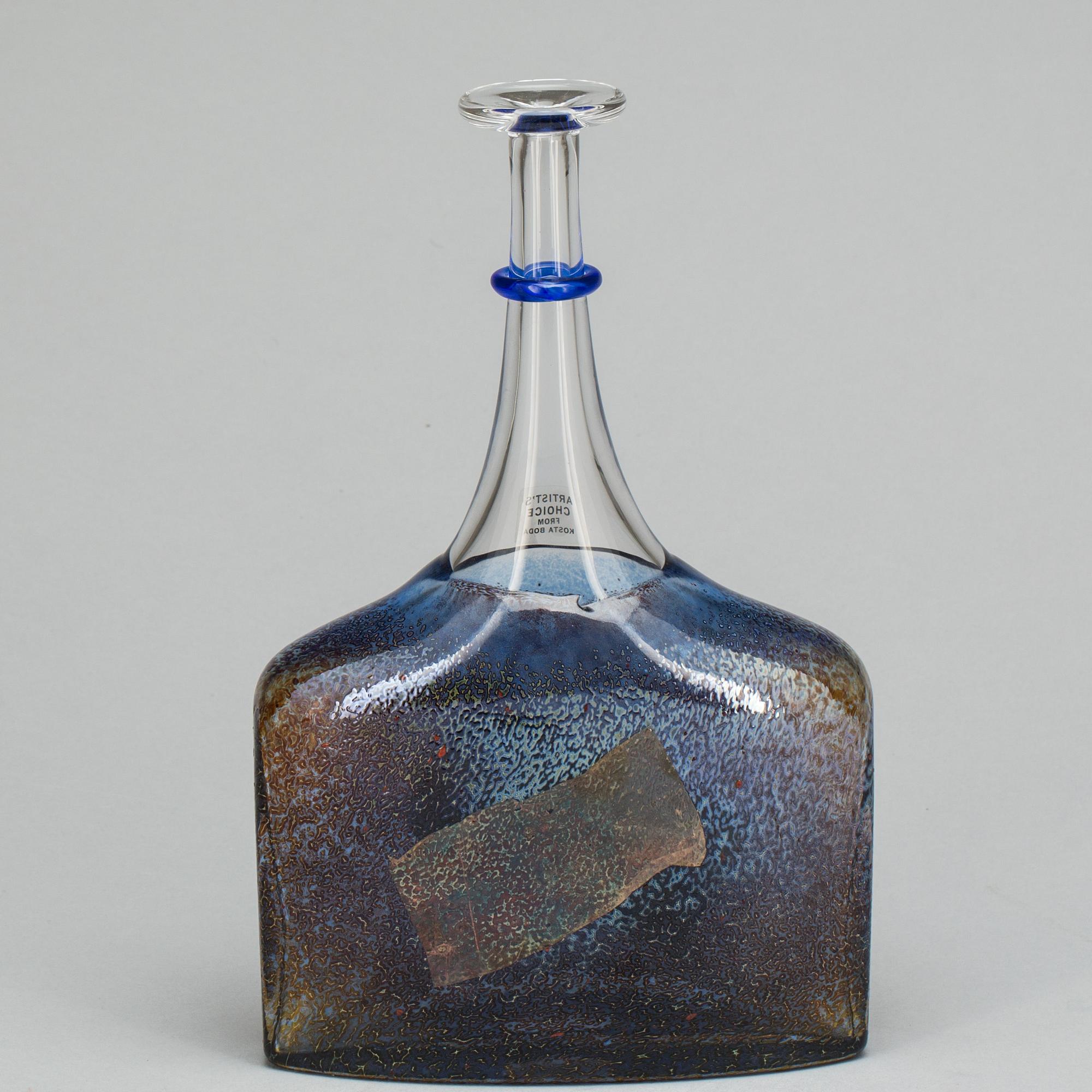 FLASKA, glas, Bertil Vallien, Kosta Boda, signerad.