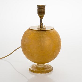 A 1930's table lamp.