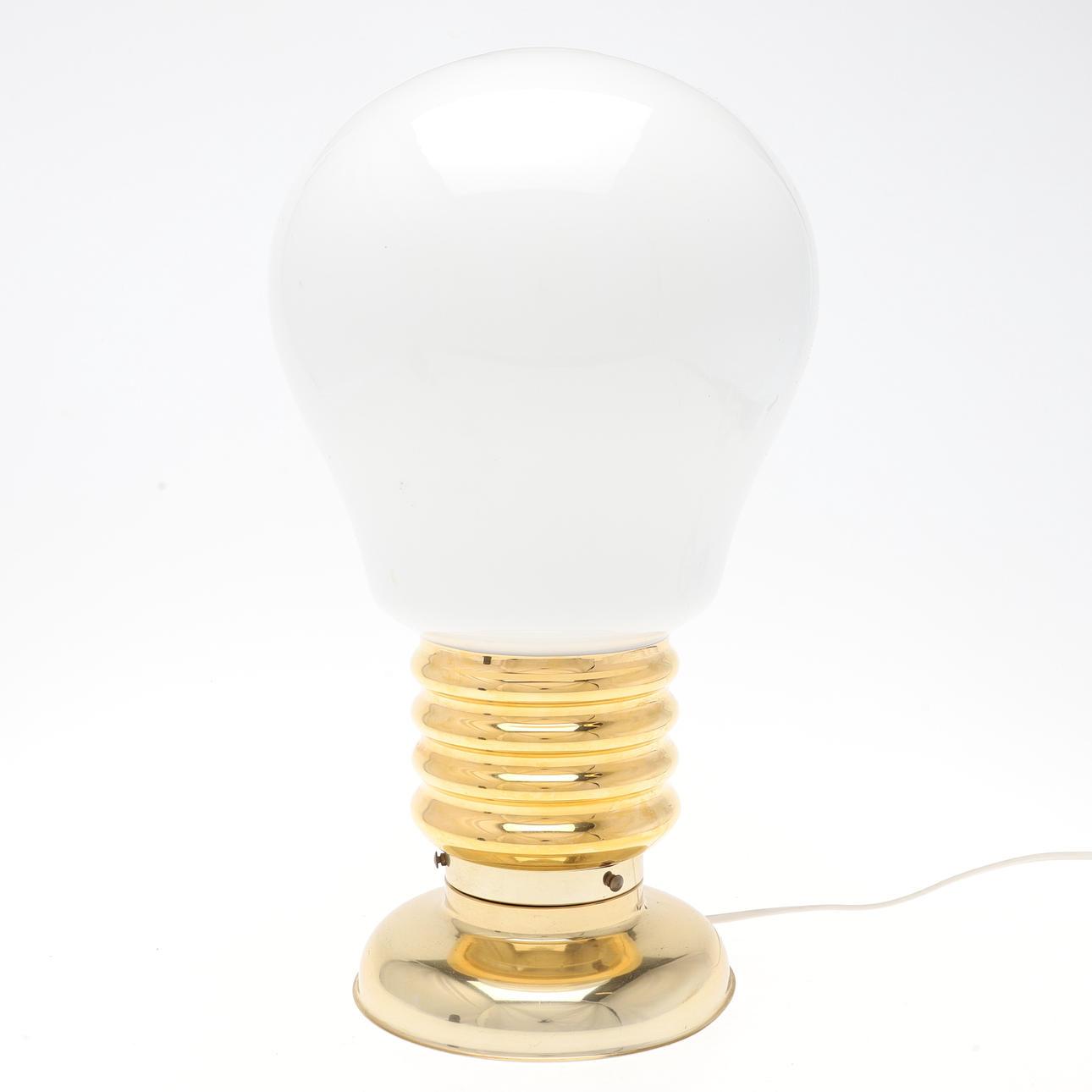 Table lamp model no. 2173 Hemi 1970s.