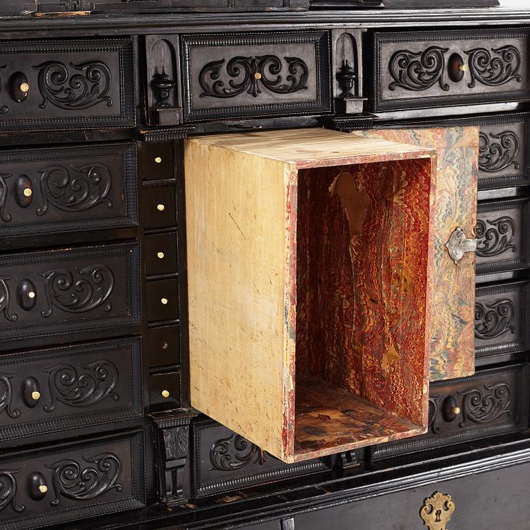 Kabinettskåp, Sydtyskland, Barock, omkring år 1700.