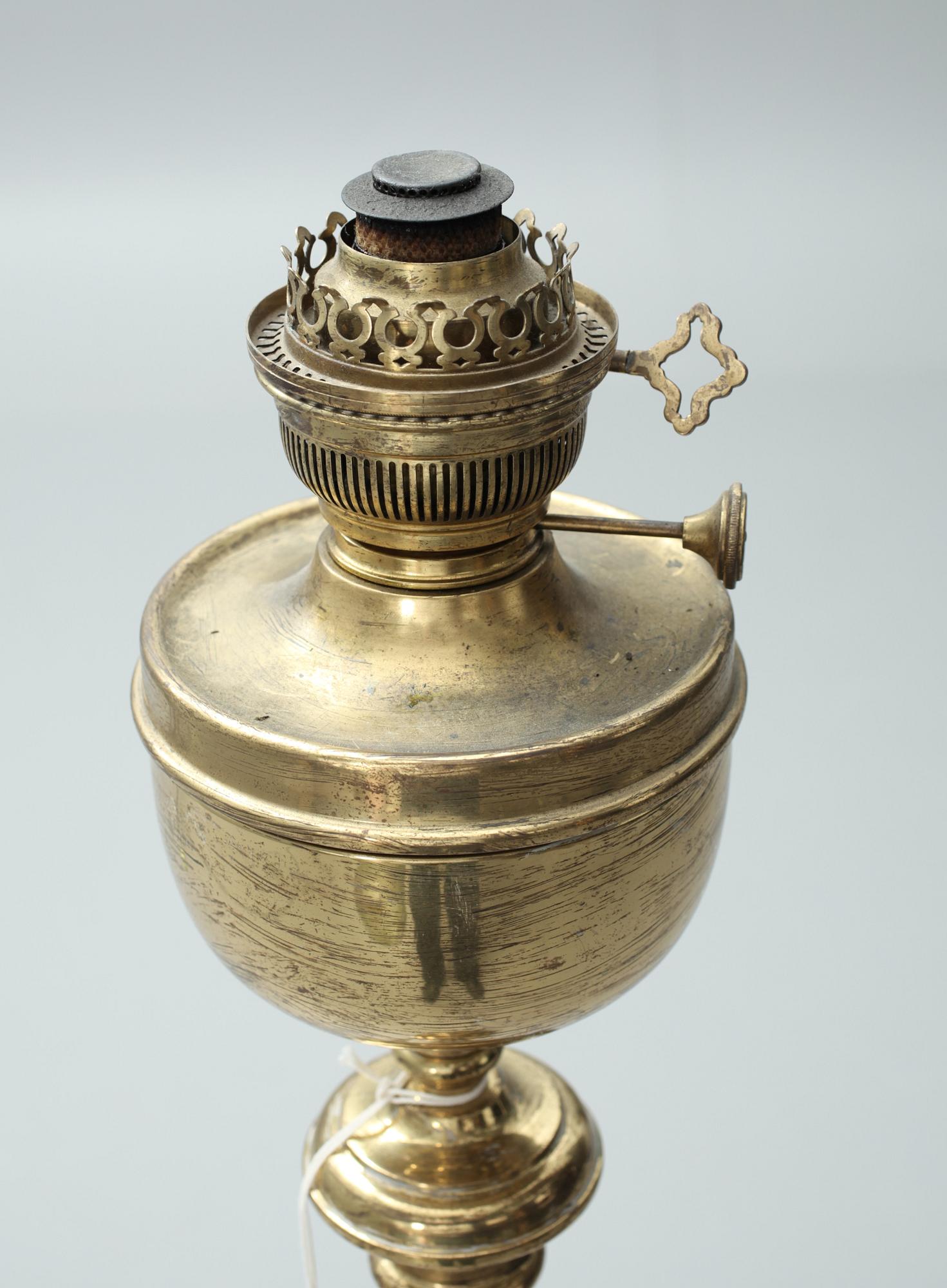 GOLVLAMPA, fotogen, 1800/1900.