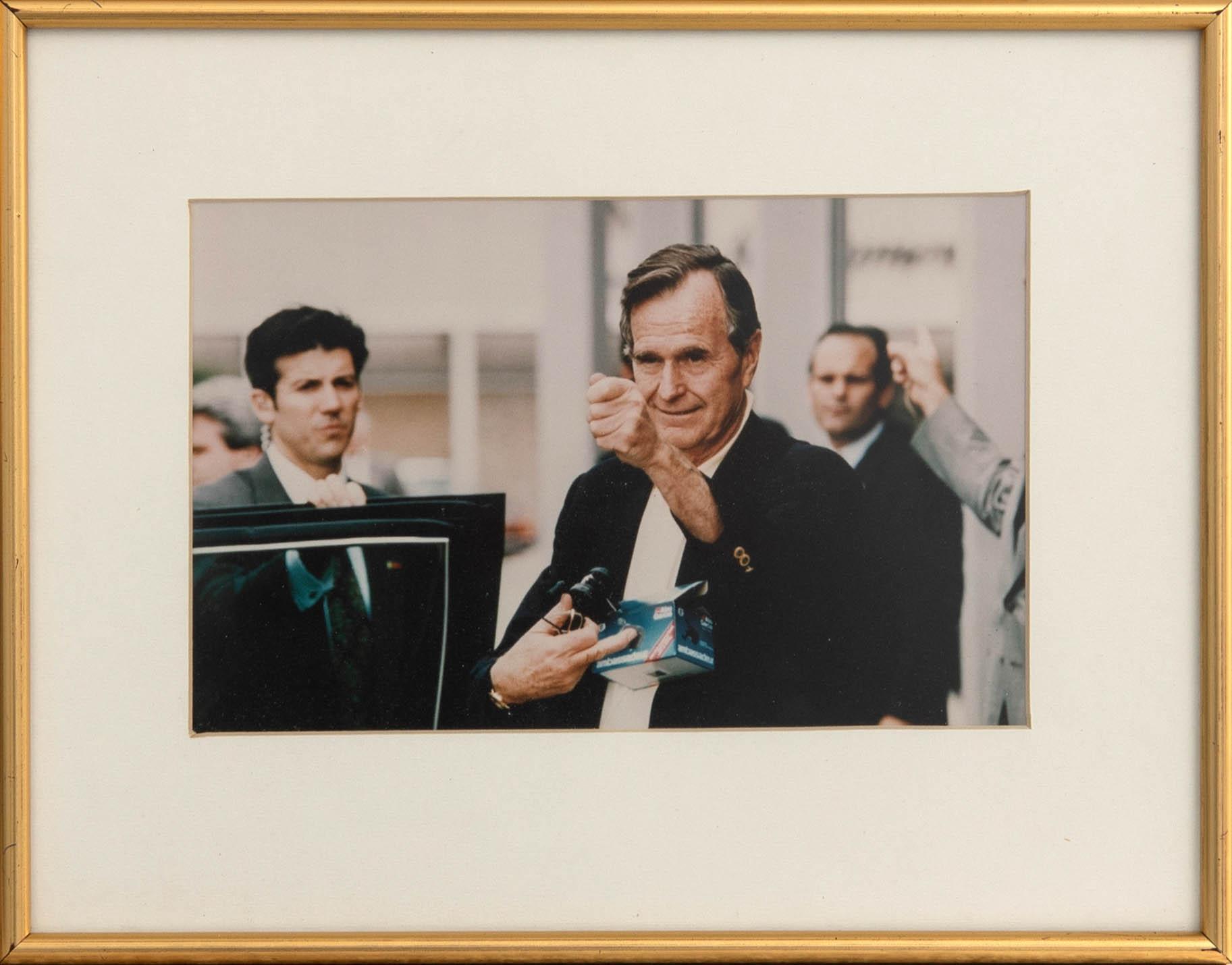 Photographs 3 pcs President Bush.