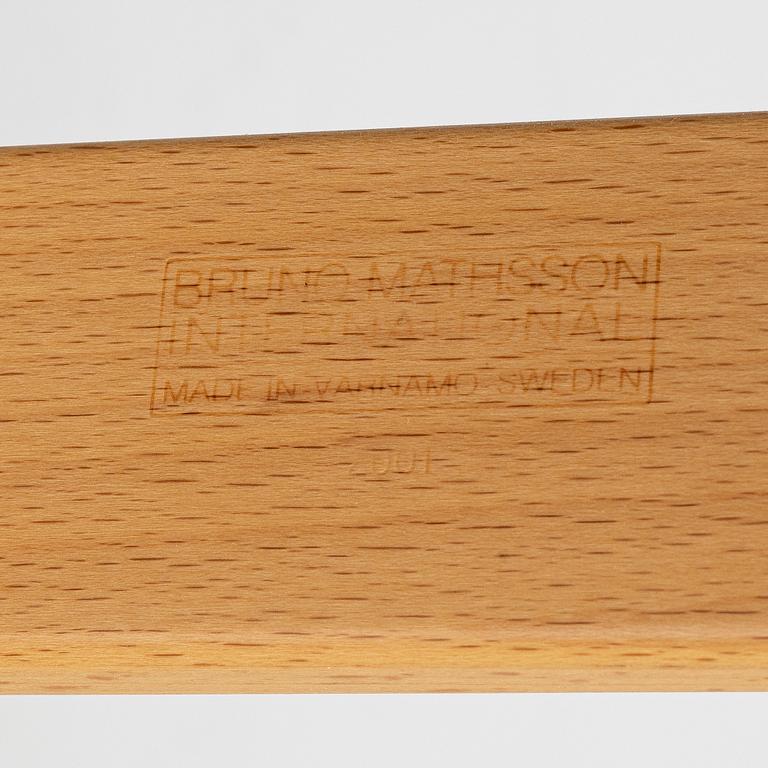 Bruno Mathsson, fåtölj med fotpall, "Pernilla", DUX.