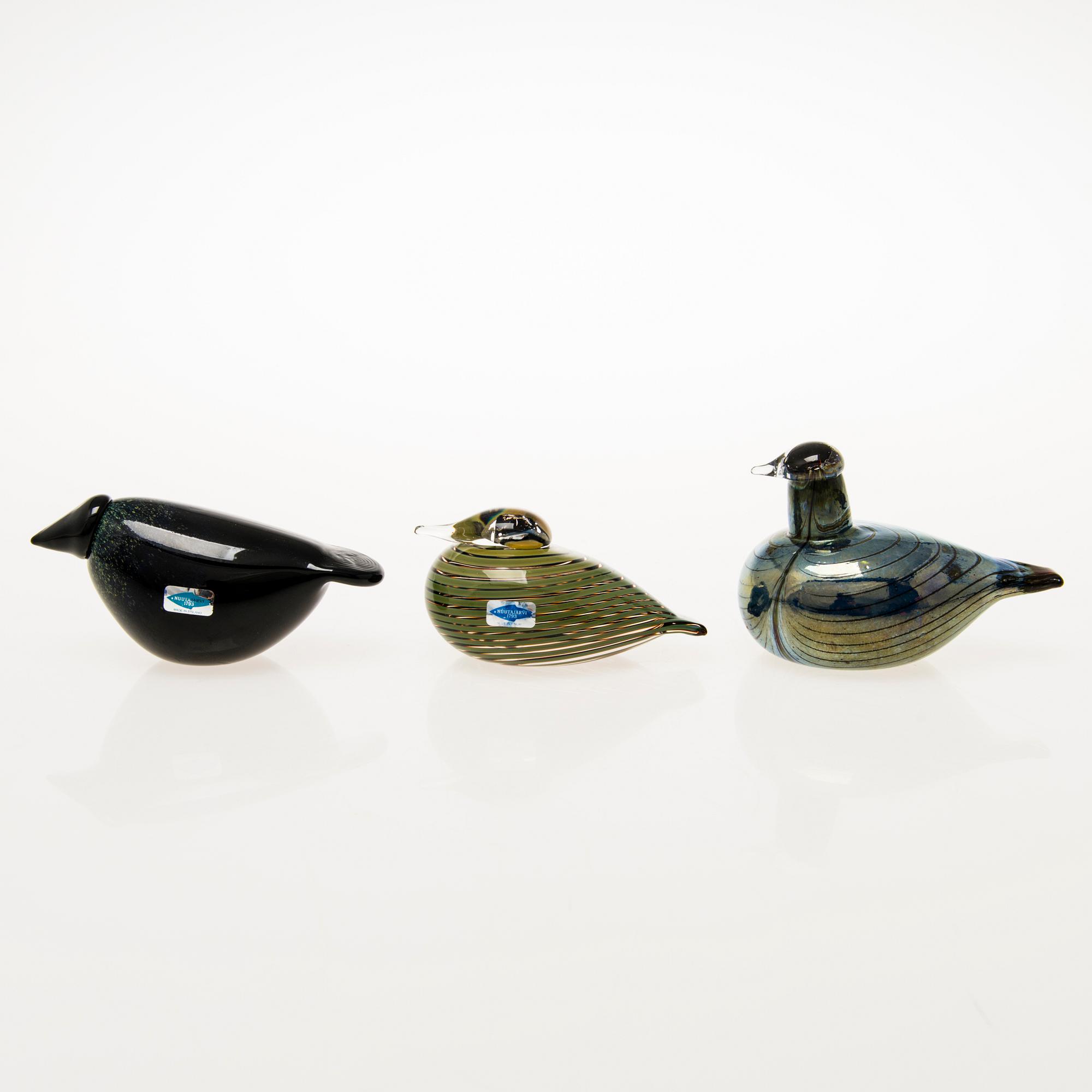 OIVA TOIKKA, a set of five glass birds signed O. Toikka OIVA TOIKKA, a set of five glass birds signed O. Toikka