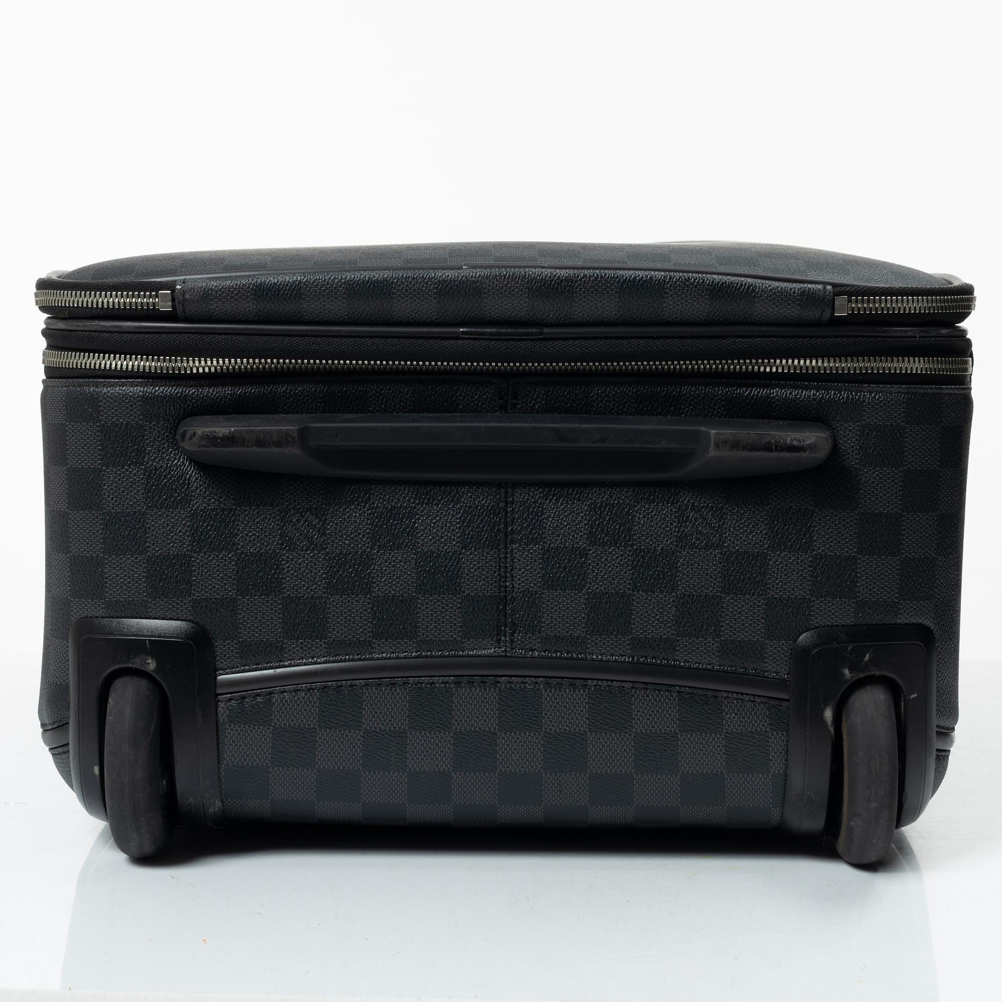 Louis Vuitton, resväska/kabinväska, "Pégase 50".