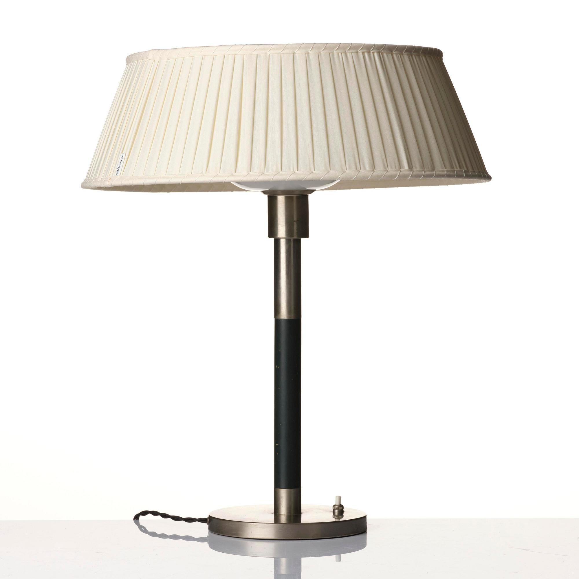 Harald Notini, a table lamp model 15103, Arvid Böhlmarks Lampfabrik, Stockholm, 1930s.