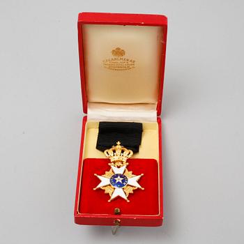 Medal, Order of the Polar Star, 18k gold by C.F Carlman, 1963.