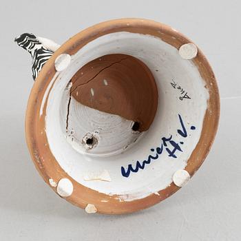 Ulrica Hydman-Vallien, skulptur, stengods, egen ateljé.