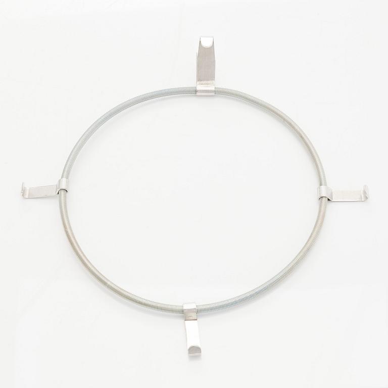 Birger Kaipiainen, fat, porslin, "Elegance/4", numrerad 331. Pro Arte, Arabia.